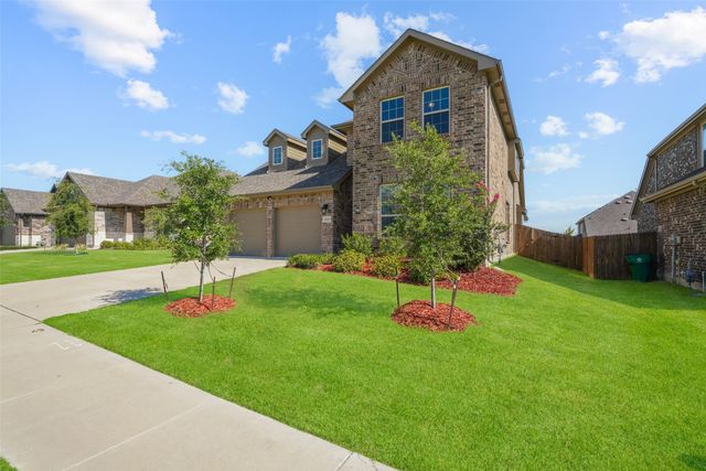 2233 Burning Bush Lane, Waxahachie, TX 75167