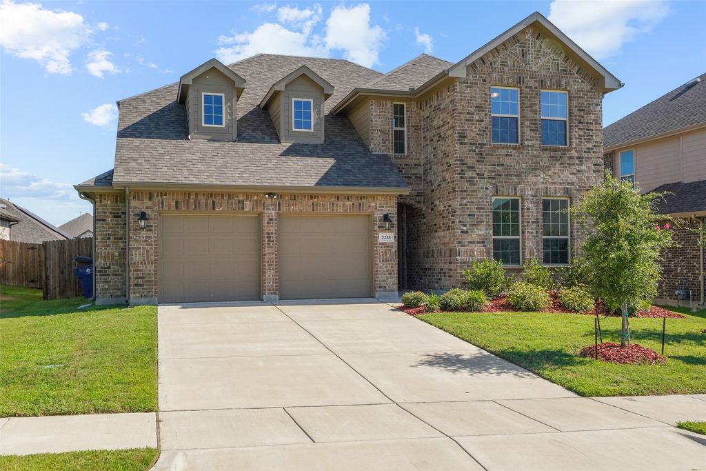 2233 Burning Bush Lane, Waxahachie, TX 75167