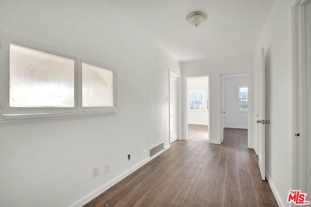 3956 W Slauson Avenue, Los Angeles, CA 90043