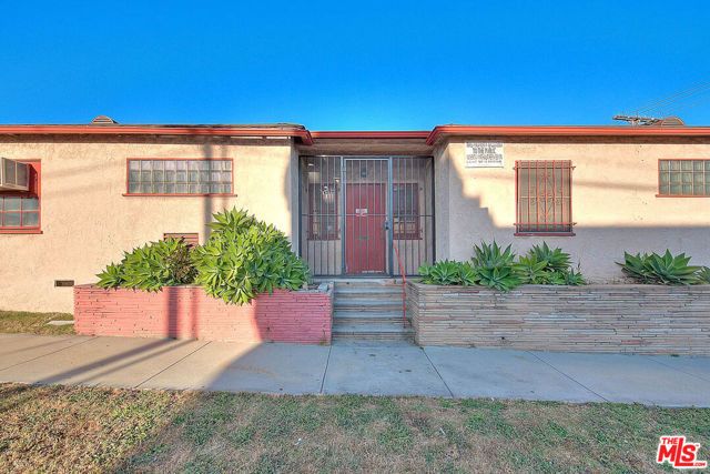 3956 W Slauson Avenue, Los Angeles, CA 90043