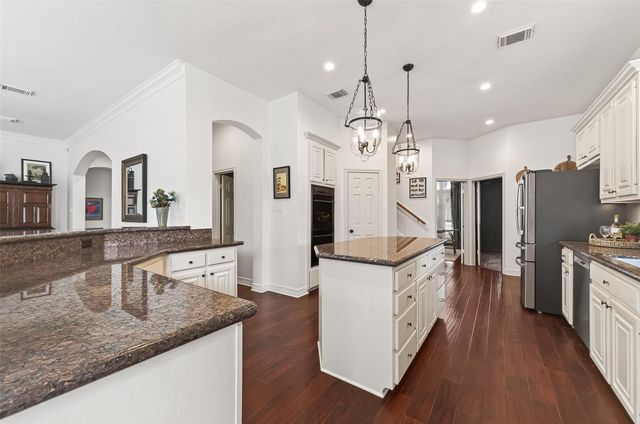 14 Fosters Court, Sugar Land, TX 77479