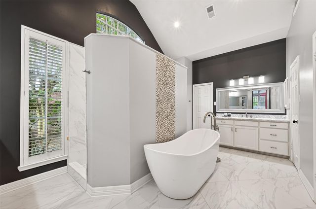 14 Fosters Court, Sugar Land, TX 77479