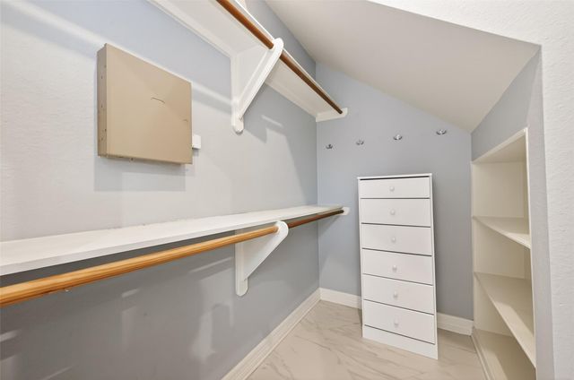 14 Fosters Court, Sugar Land, TX 77479