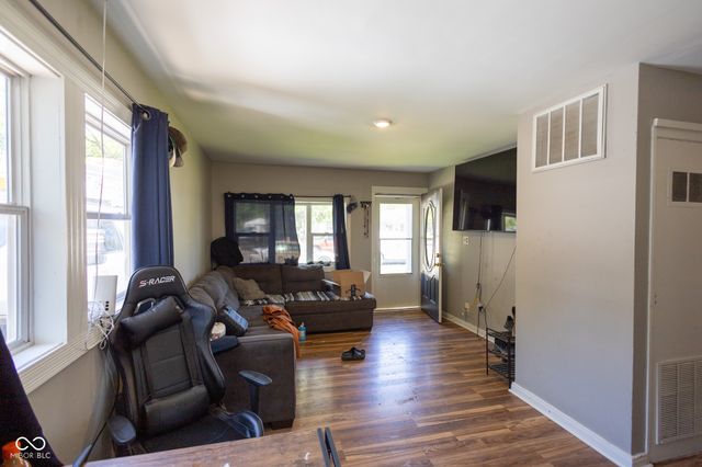 8139 E 48th Street, Indianapolis, IN 46226