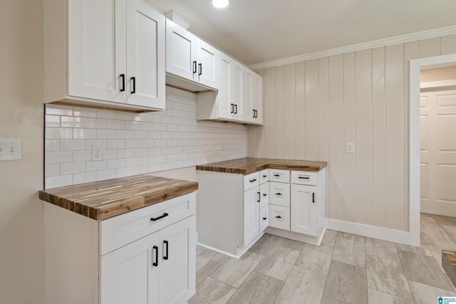 900 NE LARKWOOD DRIVE, Cullman, AL 35055