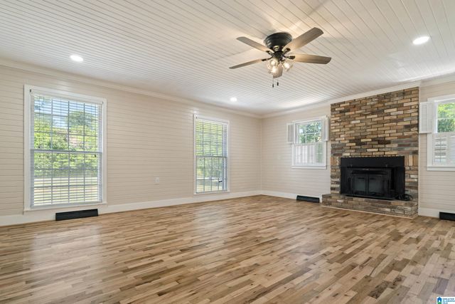 900 NE LARKWOOD DRIVE, Cullman, AL 35055