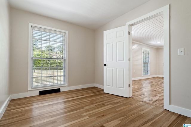 900 NE LARKWOOD DRIVE, Cullman, AL 35055