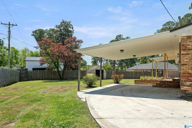 900 NE LARKWOOD DRIVE, Cullman, AL 35055
