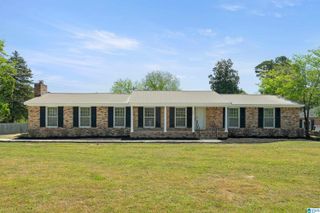900 NE LARKWOOD DRIVE, Cullman, AL 35055