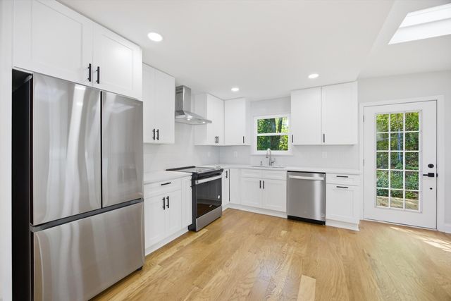3235 Haywood Avenue, Chattanooga, TN 37415