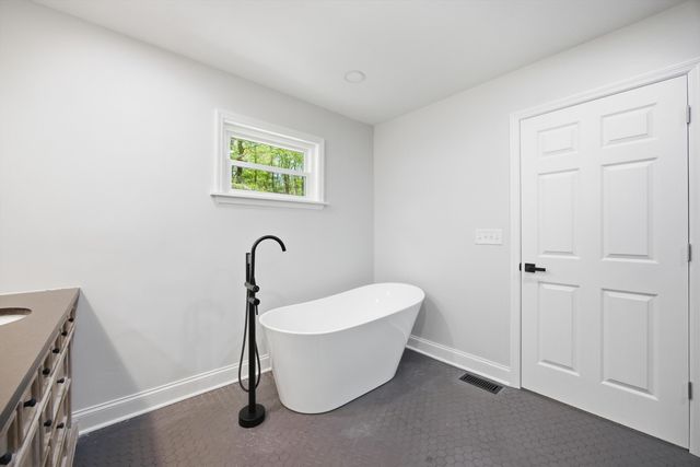 3235 Haywood Avenue, Chattanooga, TN 37415