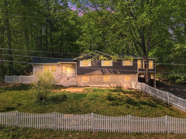 3235 Haywood Avenue, Chattanooga, TN 37415
