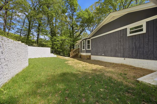 3235 Haywood Avenue, Chattanooga, TN 37415