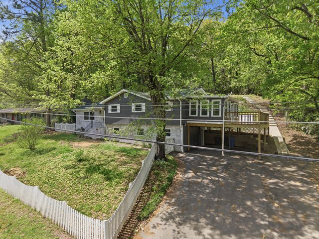 3235 Haywood Avenue, Chattanooga, TN 37415