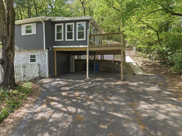 3235 Haywood Avenue, Chattanooga, TN 37415