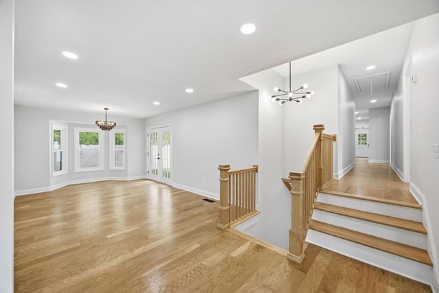 3235 Haywood Avenue, Chattanooga, TN 37415