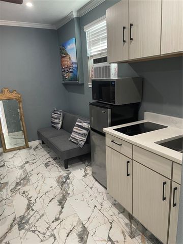 1929 3RD AVENUE E, Bradenton, FL 34208