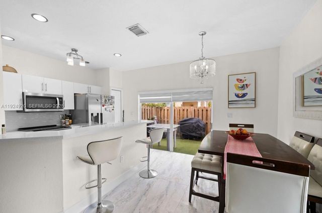 8362 NW 107th Ct 7-24, Doral, FL 33178