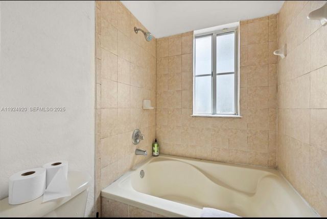 8362 NW 107th Ct 7-24, Doral, FL 33178