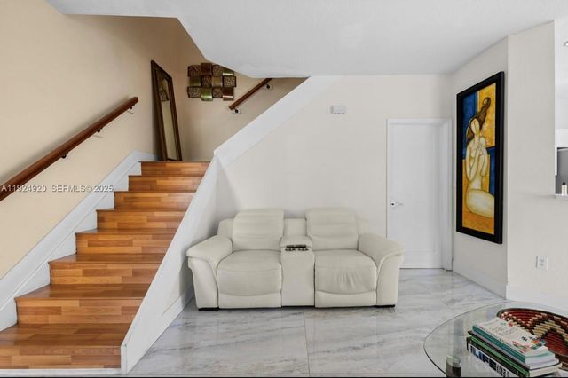 8362 NW 107th Ct 7-24, Doral, FL 33178