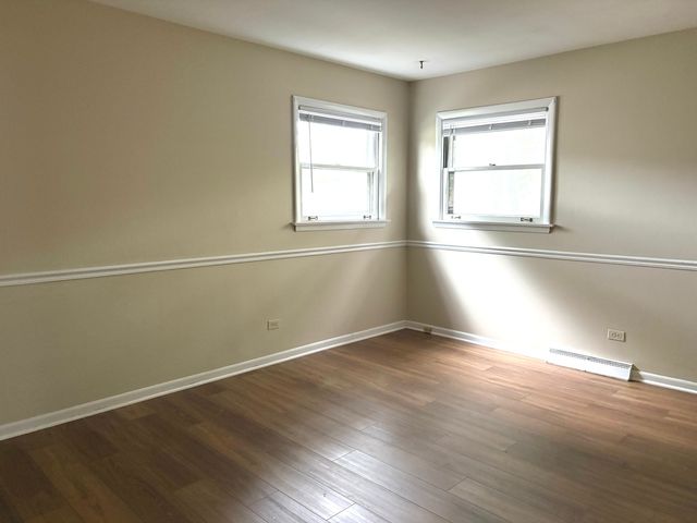 841 Countryside Highway, Mundelein, IL 60060