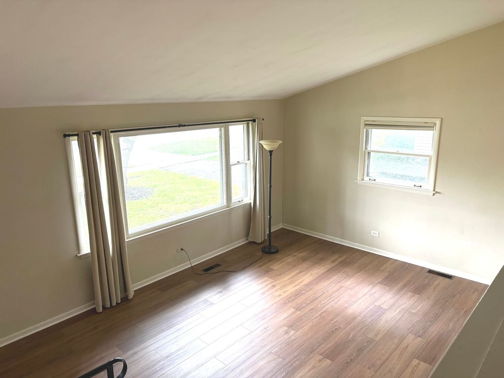 841 Countryside Highway, Mundelein, IL 60060 — photo 5