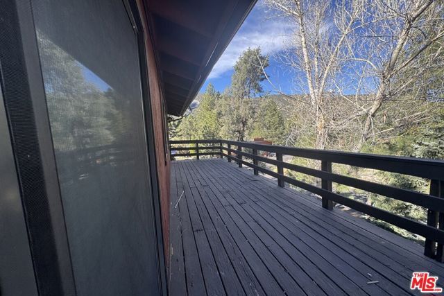 2317 Maplewood Way, Pine Mtn Club, CA 93222