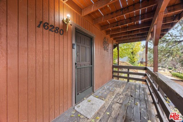 2317 Maplewood Way, Pine Mtn Club, CA 93222