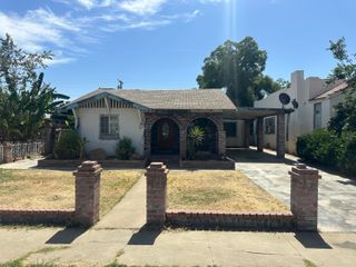 330 Van Ness Avenue, Lindsay, CA 93247