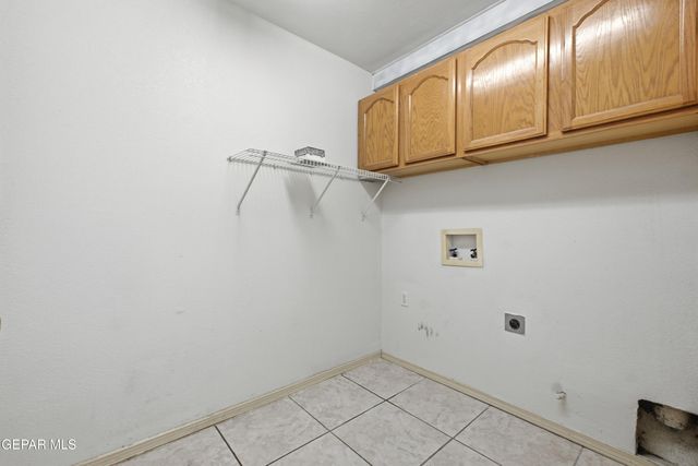 10779 Arron Street, El Paso, TX 79924