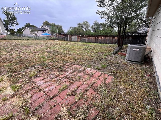 1966 S Chamberlin NA, Colorado Springs, CO 80906