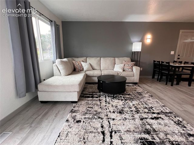 1966 S Chamberlin NA, Colorado Springs, CO 80906