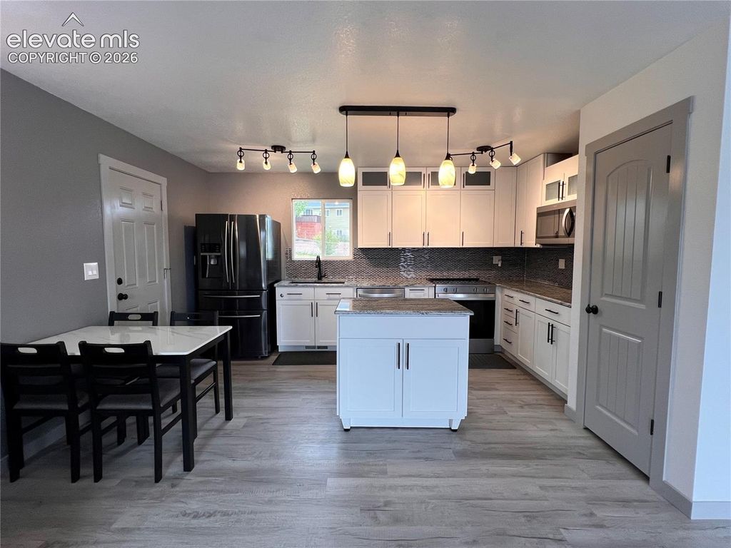 1966 S Chamberlin NA, Colorado Springs, CO 80906 — photo 2