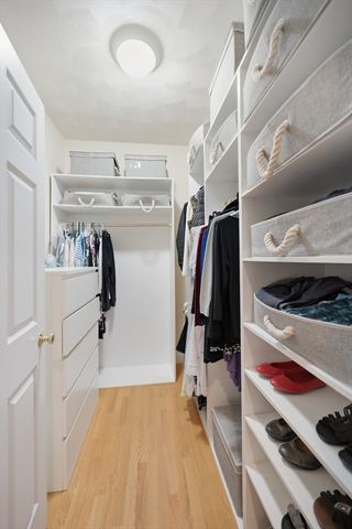56 Merrimac St B, Woburn, MA 01801