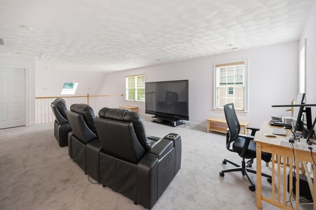 56 Merrimac St B, Woburn, MA 01801