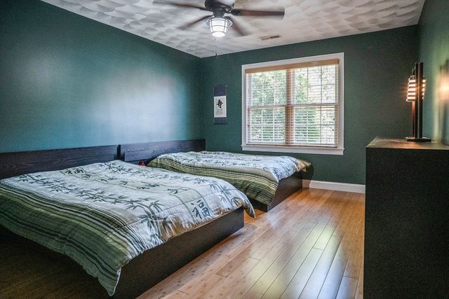 56 Merrimac St B, Woburn, MA 01801