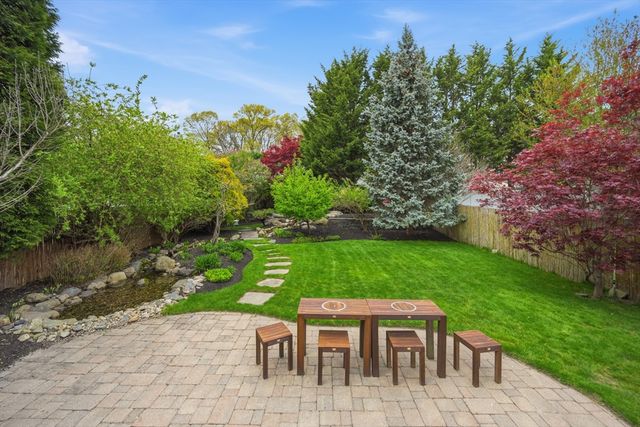 56 Merrimac St B, Woburn, MA 01801