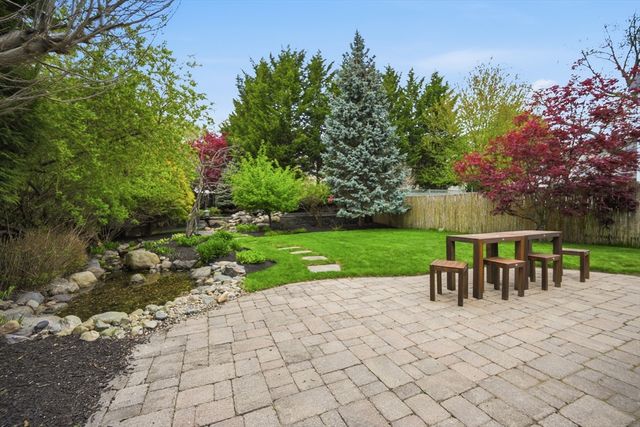 56 Merrimac St B, Woburn, MA 01801