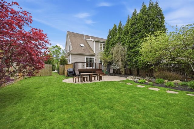 56 Merrimac St B, Woburn, MA 01801