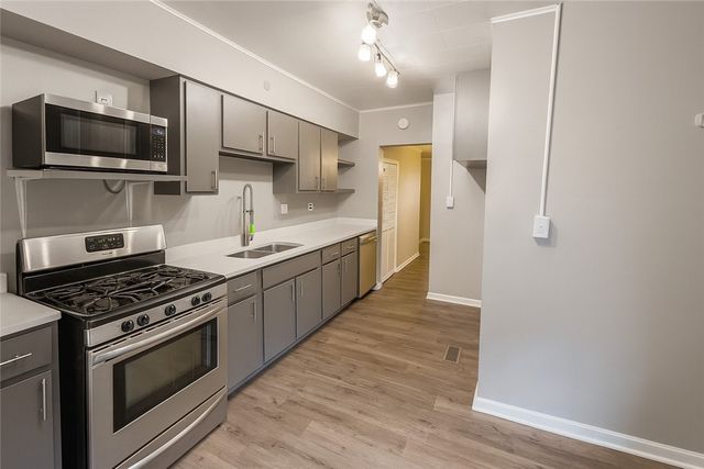 1818 Mary St, South Side, PA 15203