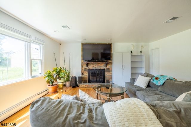1758 Kenneth Ave, Union Twp., NJ 07083