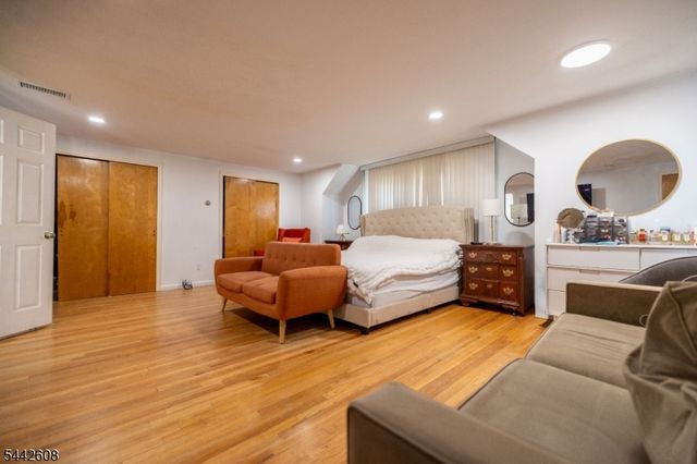 1758 Kenneth Ave, Union Twp., NJ 07083
