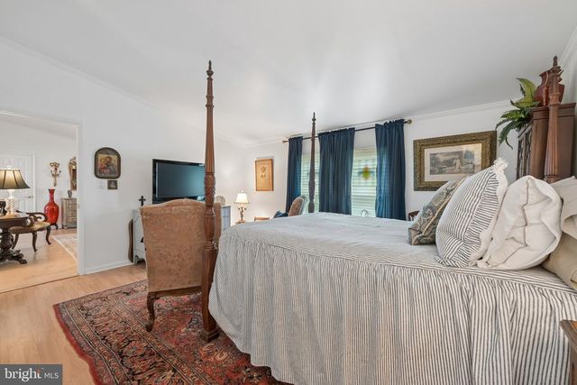874 WOODCHUCK DR, Mount Laurel, NJ 08054
