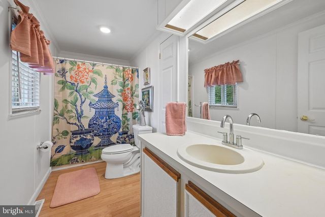 874 WOODCHUCK DR, Mount Laurel, NJ 08054
