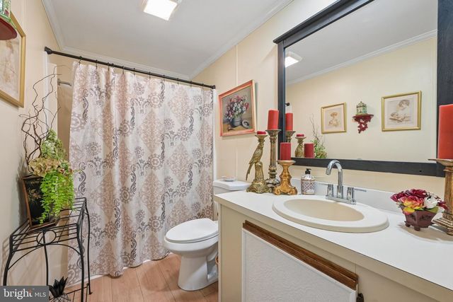 874 WOODCHUCK DR, Mount Laurel, NJ 08054