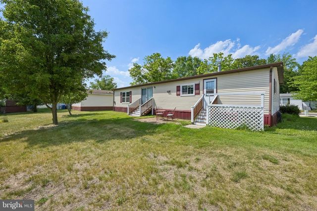 874 WOODCHUCK DR, Mount Laurel, NJ 08054