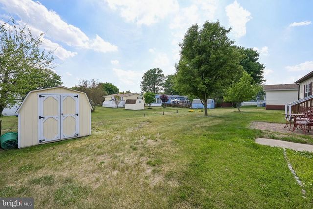 874 WOODCHUCK DR, Mount Laurel, NJ 08054