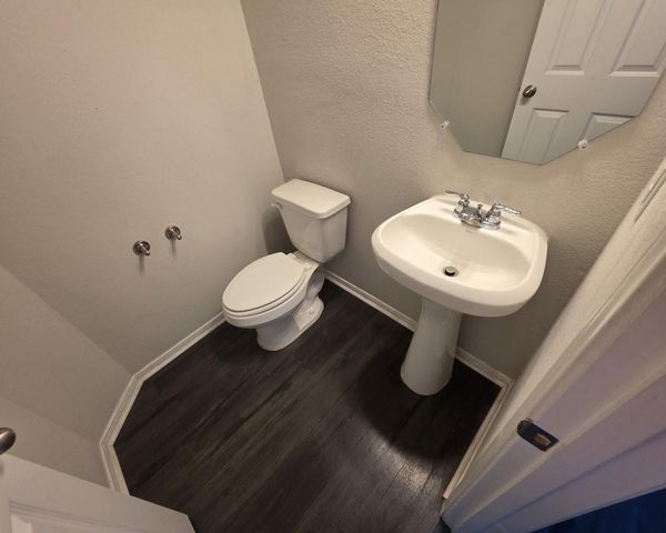 6408 Macroom Meadows Lane, Houston, TX 77048