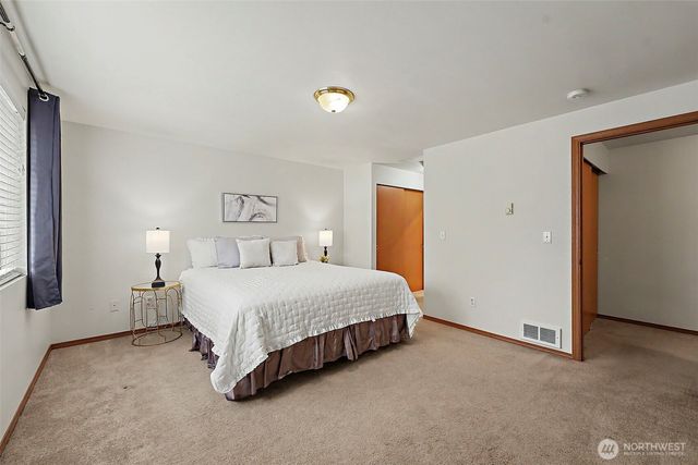 17444 155th Avenue SE, Yelm, WA 98597