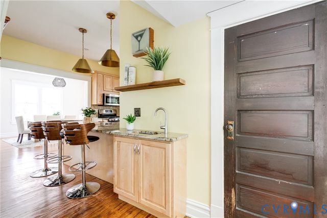 313 S James St, Ashland, VA 23005